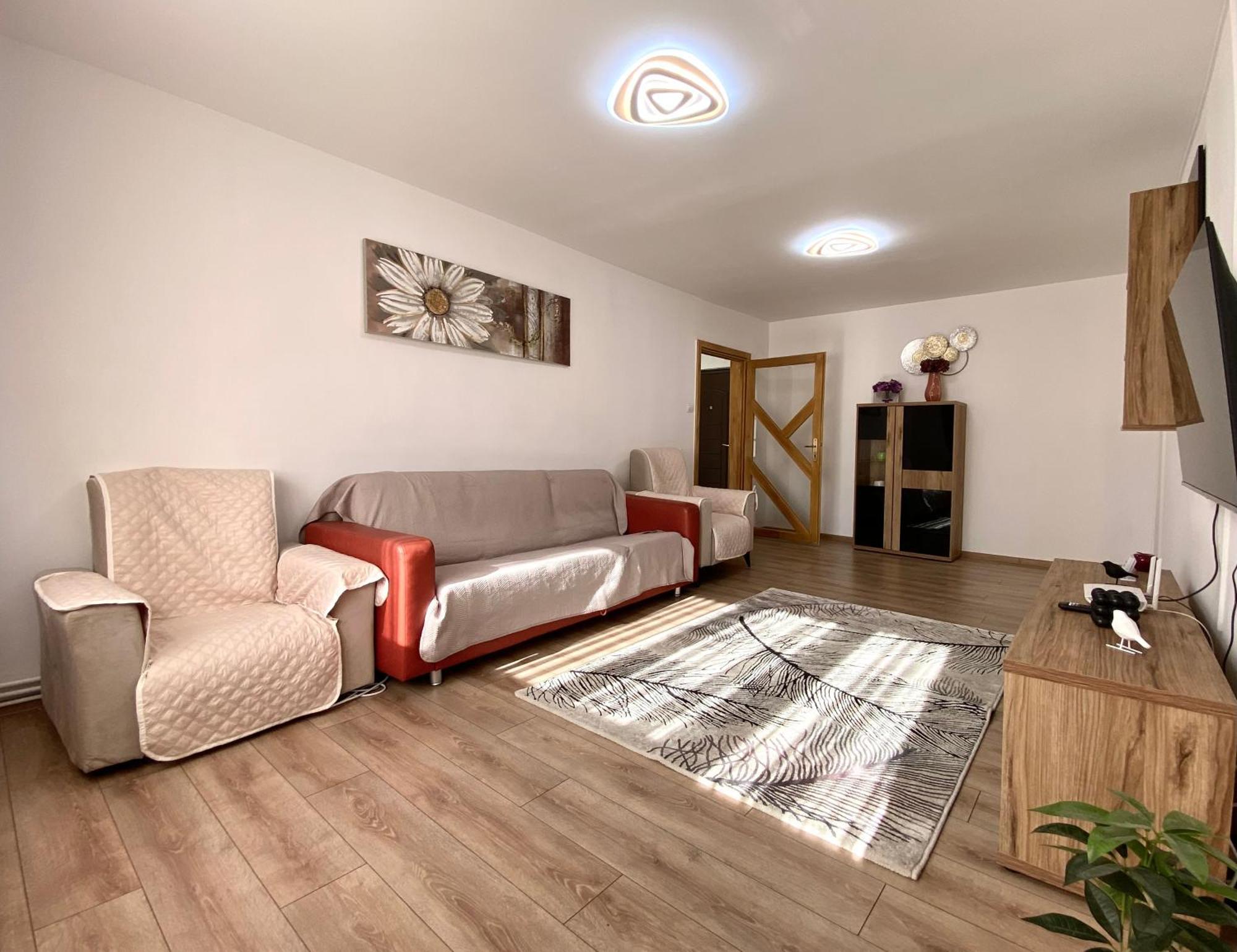 Kronstadt Apartment - Pet Friendly Brašov Exteriér fotografie