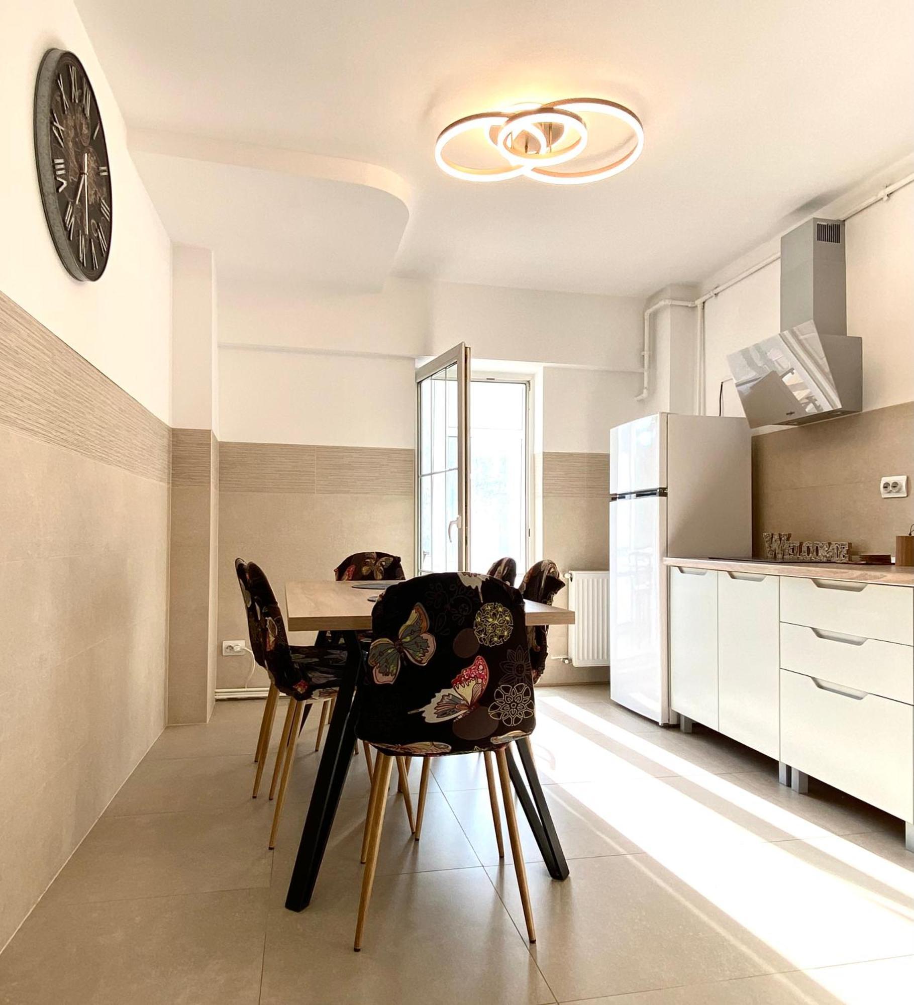 Kronstadt Apartment - Pet Friendly Brašov Exteriér fotografie